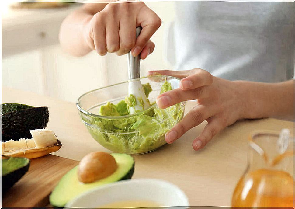 Banana and avocado mask