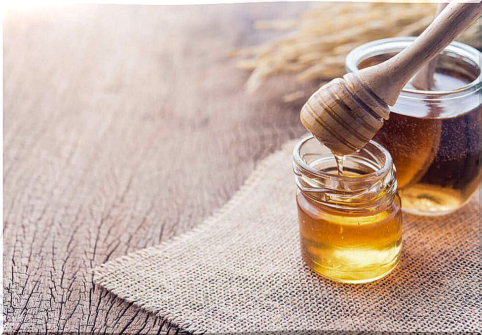 Benefits of honey for the skin