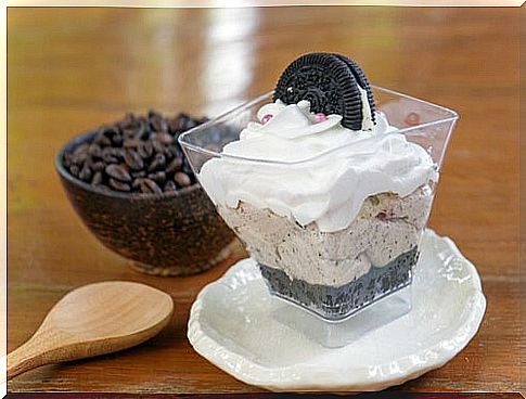 iced cake oreo cookies.  ice cream sandwich