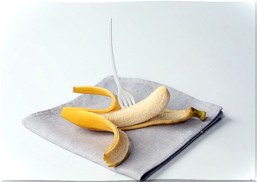 Banana, for its richness in potassium, helps balance the body's water by counteracting sodium.