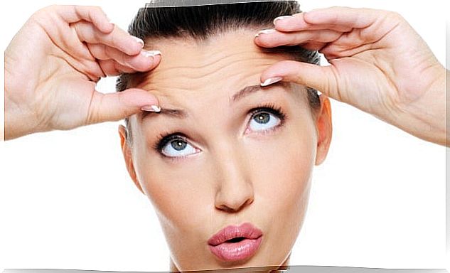 Wrinkles between the eyebrows can be a sign that your liver is overloaded