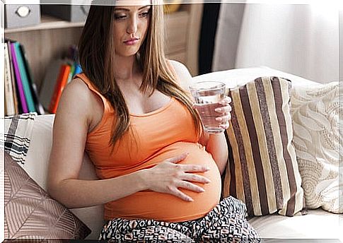 Pregnancy, cause of metallic taste in mouth